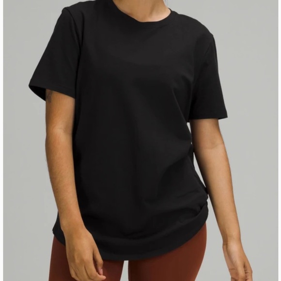 Lululemon Love T-Shirt - Picture 1 of 3